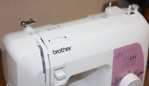 Швейная машина Brother RS-21