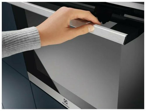 Встраиваемый духовой шкаф Electrolux COE7P31X2