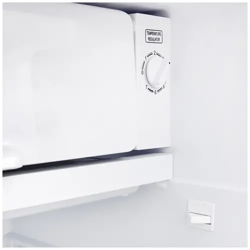 Холодильник Tesler RC-95 (красный)